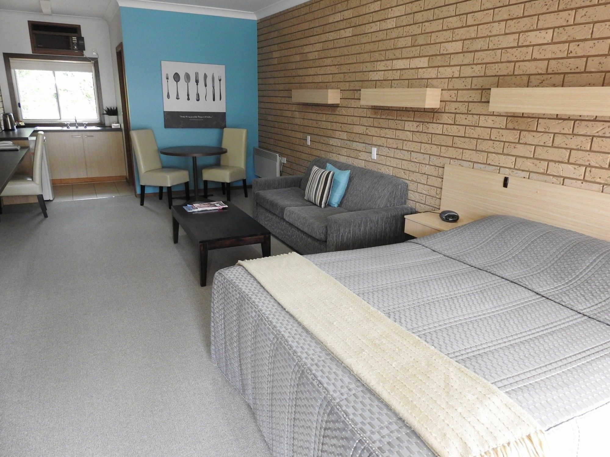 Ovens Valley Motor Inn 브라이트 외부 사진